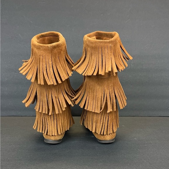 Minnetonka Boots Womans Size 8 Layer Fringe Brown Suede Boots Moccasins - Picture 8 of 9